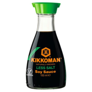 Sos sojowy Kikkoman dyspenser 150ml Less salt